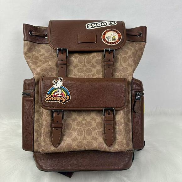 Coach X Peanuts Sprint Backpack In Signature Canvas With Patches CBI44 Tan NWT - Picture 1 of 12